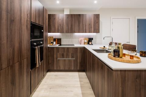 2 bedroom flat to rent, Biscuit Walk, London SE16