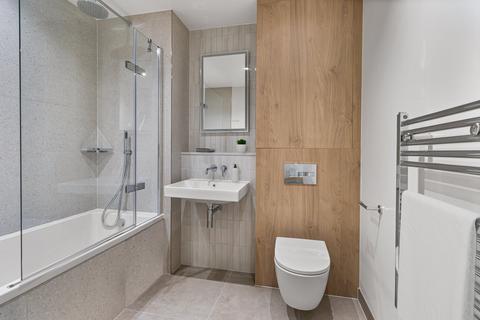 3 bedroom flat to rent, Biscuit Walk, London SE16
