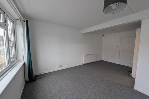 1 bedroom apartment to rent, Front Street, Arnold, Nottingham, NG5 7EG
