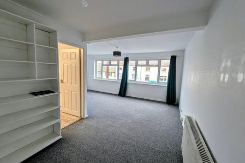 1 bedroom apartment to rent, Front Street, Arnold, Nottingham, NG5 7EG