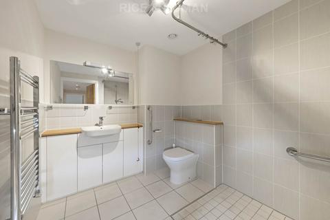 2 bedroom retirement property for sale, St Lukes Road, Maidenhead SL6