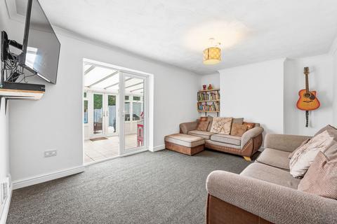 3 bedroom semi-detached house for sale, Mays Avenue, Carlton, Nottingham, Nottinghamshire, NG4 1AS