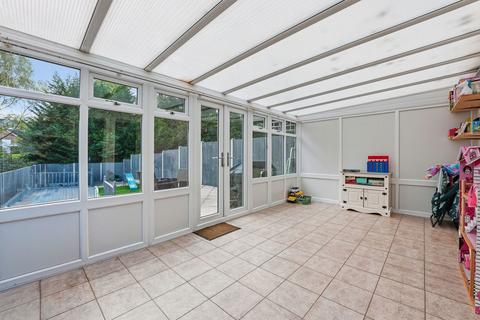 3 bedroom semi-detached house for sale, Mays Avenue, Carlton, Nottingham, Nottinghamshire, NG4 1AS