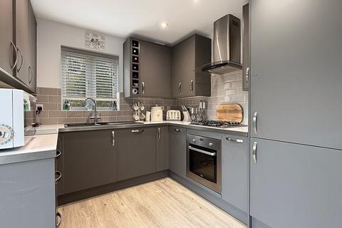 4 bedroom link detached house for sale, Samuel Courtauld Avenue, Braintree, CM7