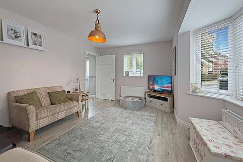 4 bedroom link detached house for sale, Samuel Courtauld Avenue, Braintree, CM7