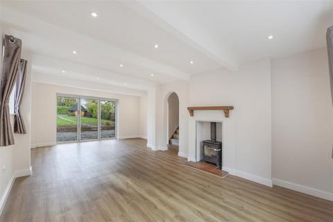 4 bedroom detached house for sale, London Road, West Malling ME19