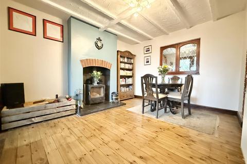 3 bedroom semi-detached house for sale, Leicester Road, Enderby LE19