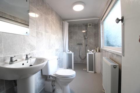 undefined, Fossway, Newcastle upon Tyne, Tyne and Wear, NE6