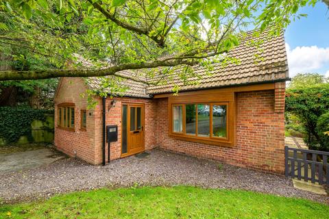 undefined, Daniel Gardens, Heighington, LN4