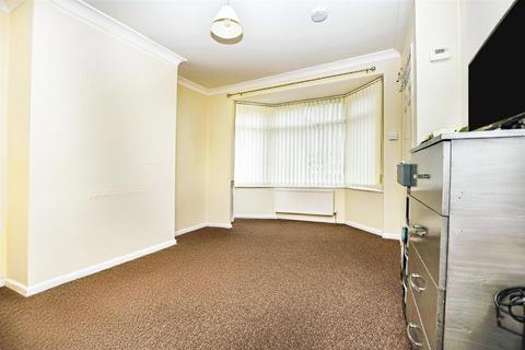 undefined, Parkfield Drive, Hull