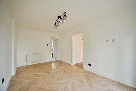 undefined, Firbank Close, Enfield EN2