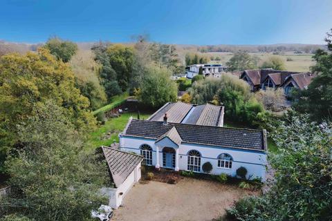 5 bedroom detached house for sale, Avon Castle, Ringwood, BH24 2BE