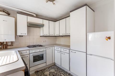 3 bedroom house for sale, Middle Road, Brighton