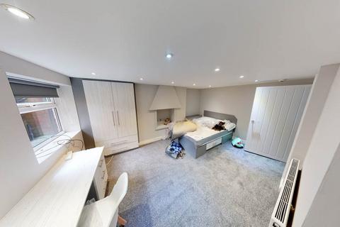 6 bedroom house to rent, Estcourt Terrace, Leeds LS6