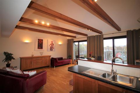 4 bedroom penthouse for sale, Church Street, Poole