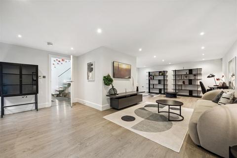 undefined, Whittlebury Mews East, Primrose Hill, London, NW1
