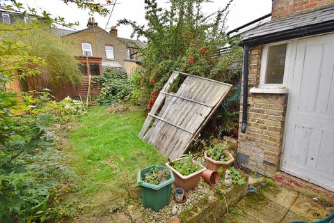 3 bedroom terraced house for sale, Vincent Road, Highams Park , London. E4 9PP