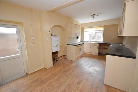 3 bedroom terraced house for sale, Vincent Road, Highams Park , London. E4 9PP