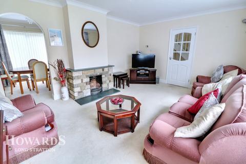 4 bedroom detached house for sale, Flordon Road, Newton Flotman