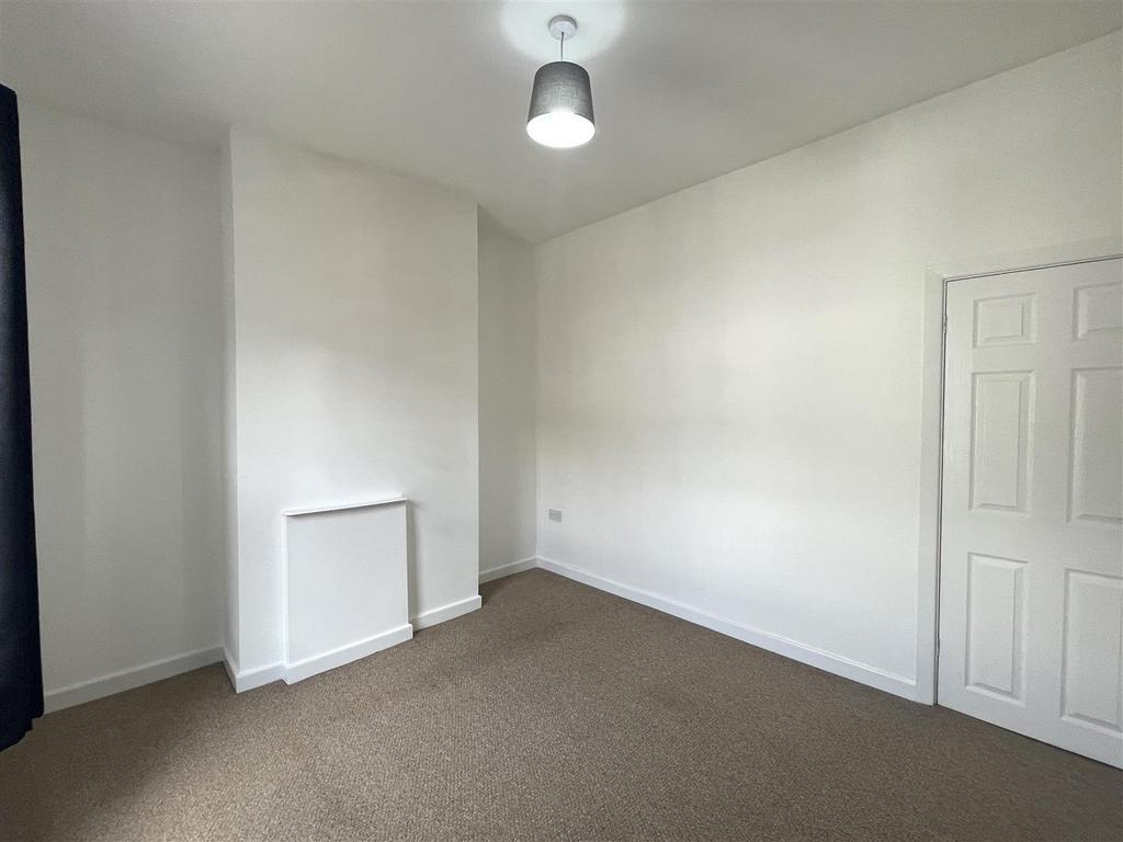 Bedroom 2.jpeg