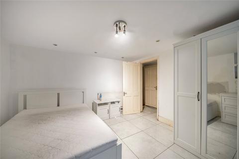 94 Ancona Road, London, SE18 1AD