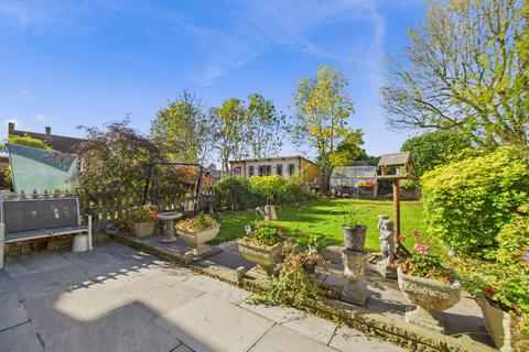 undefined, Teviot Avenue, Aveley, South Ockendon, Essex, RM15 4QD