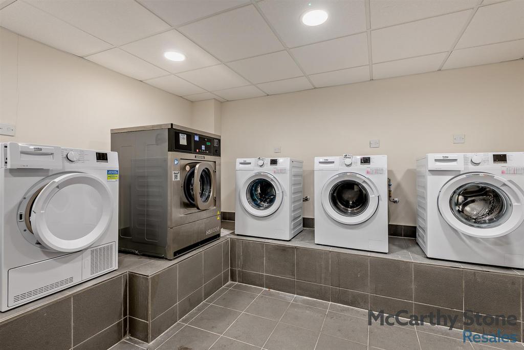 8668150-interior18-800.jpg