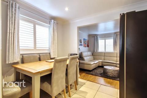 undefined, Chichester Close, Ashford