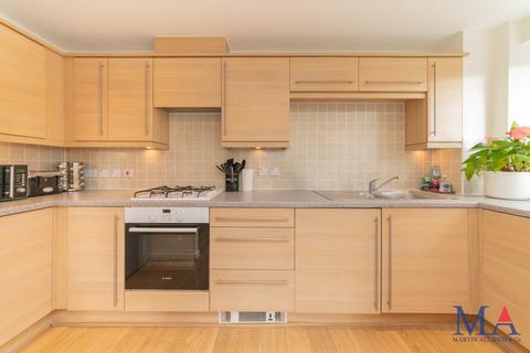 2 bedroom flat for sale, Hepburn Court, Borehamwood
