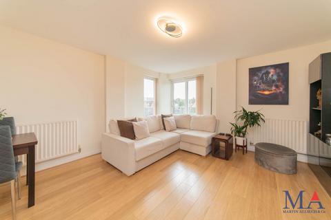 2 bedroom flat for sale, Hepburn Court, Borehamwood