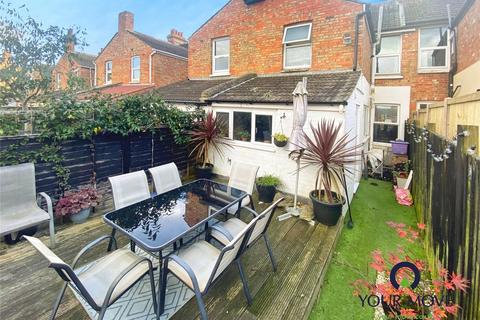 9 Russell Road, Folkestone, CT19 5RJ