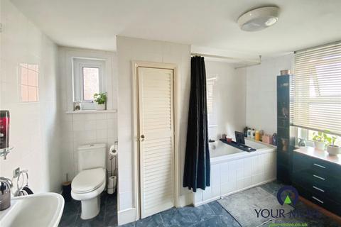 9 Russell Road, Folkestone, CT19 5RJ