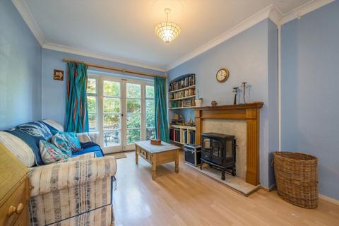 undefined, Belmont Road, Twickenham TW2