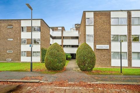 3 bedroom flat for sale, Stonegrove, Edgware HA8
