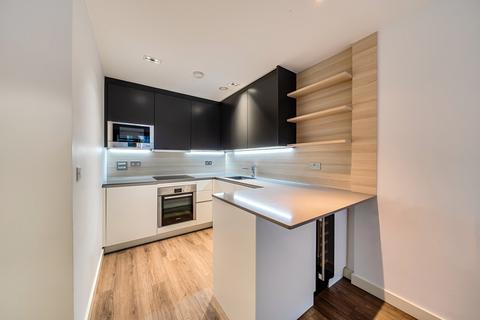 1 bedroom apartment for sale, Devan Grove, London N4