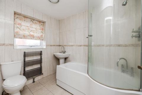 3 bedroom semi-detached house for sale, Deneside, Newcastle upon Tyne NE5