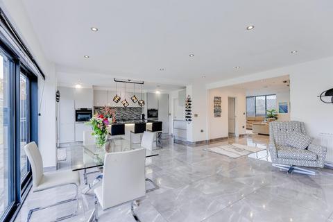 undefined, Parkfields, Pen-Y-Fai, Bridgend County Borough, CF31 4NQ