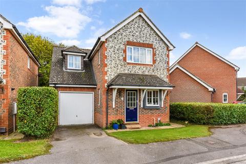 3 bedroom detached house for sale, Carse Road, Chichester