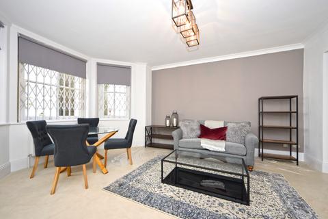 1 bedroom terraced house to rent, Redcliffe Gardens, London, SW10