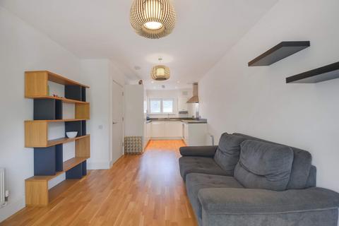 1 bedroom apartment for sale, at Monmouth Court, Coopers Road, London SE1
