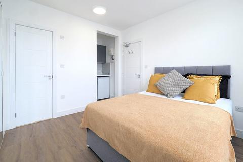 undefined, The Meadow Way, Harrow HA3