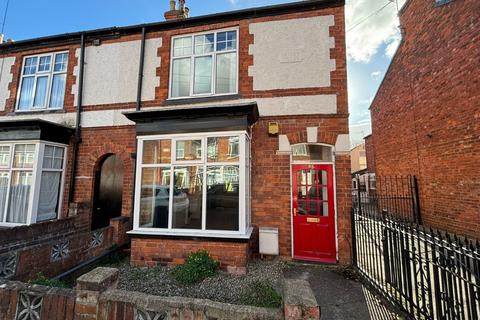 3 bedroom end of terrace house to rent, Finkle Street, Cottingham, East Riding of Yorkshire, HU16