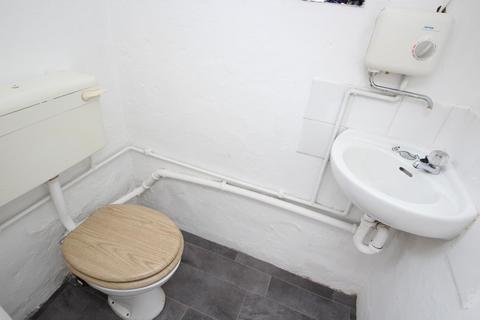 3 bedroom end of terrace house to rent, Finkle Street, Cottingham, East Riding of Yorkshire, HU16