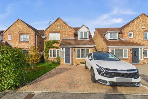 undefined, Santolina Way, Hull