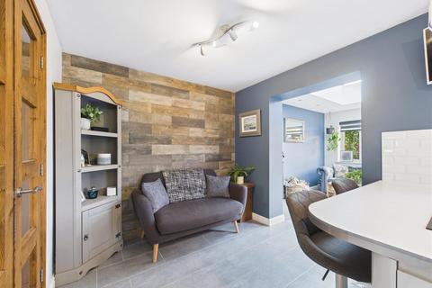 3 bedroom detached house for sale, Santolina Way, Hull