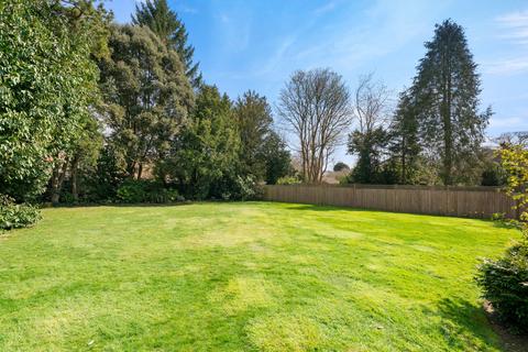 6 bedroom detached house for sale, Deans Lane, Walton On The Hill, KT20