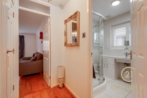 9 Broad Hey Close, Liverpool, L25 5QQ