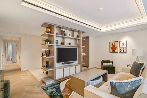 undefined, Basil Street, Knightsbridge, London