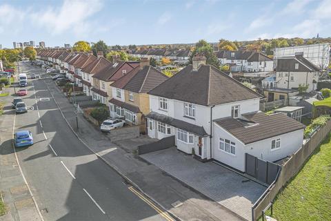 Gander Green Lane, Cheam, Sutton