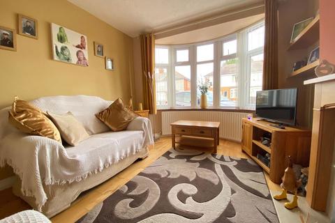 3 bedroom semi-detached house for sale, Amy Street, Leicester LE3